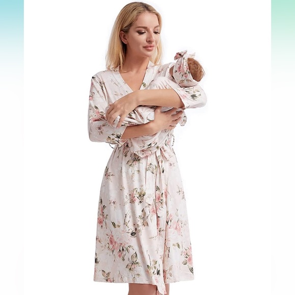 Posh Peanut Intimates & Sleepwear Maternity Robe Baby Swaddle With